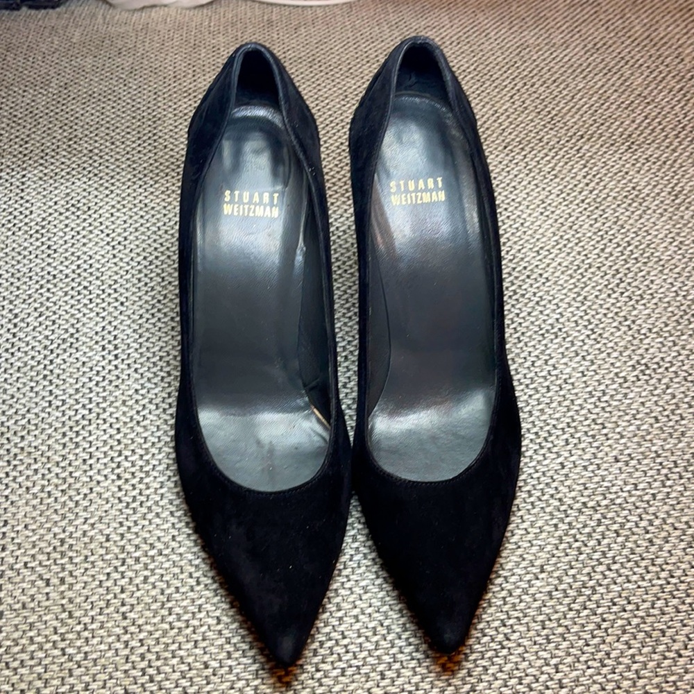 Stuart Weitzman shoes. Size 8,5